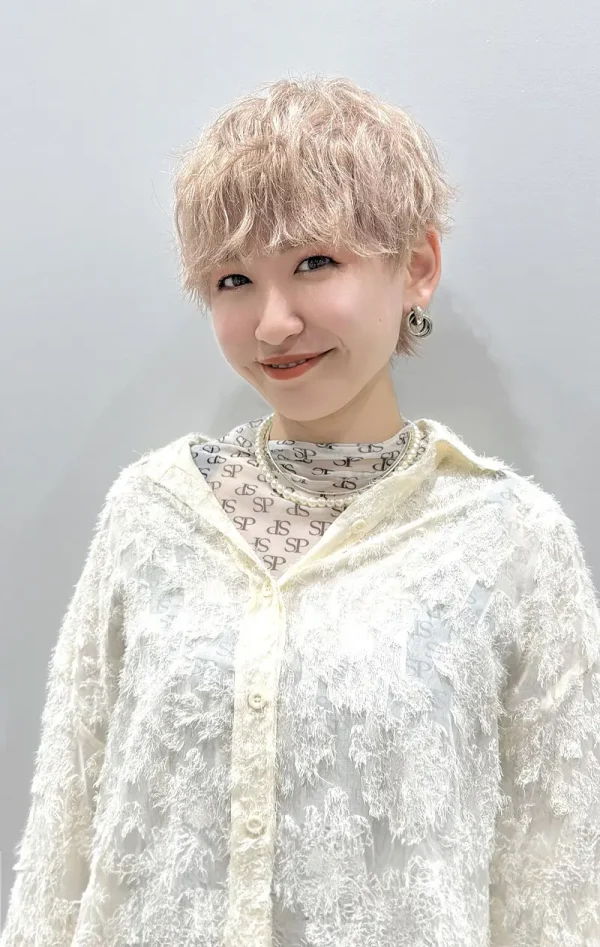 角 百華